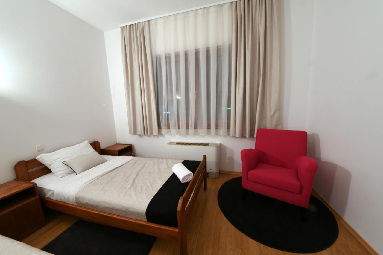 Apartments&Rooms Križevci Buitenkant foto